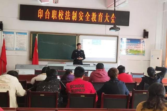 微信图片_20190606100310_副本.jpg