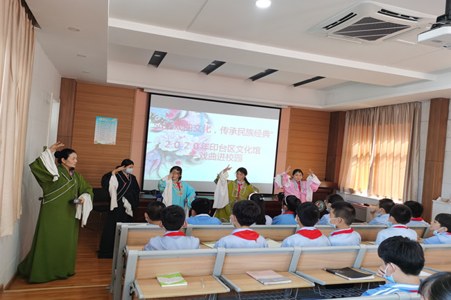 方泉小学2_副本.jpg