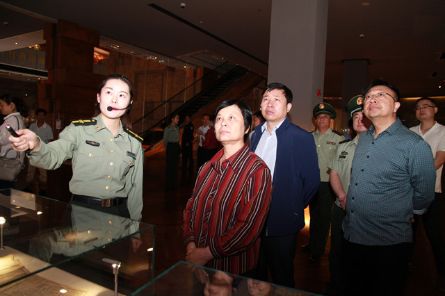 国务院消防工作考核组一行到照金纪念馆参观指导