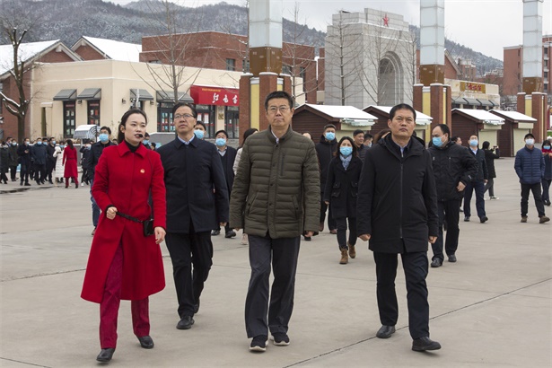 全国褒扬纪念工作人员培训班到照金纪念馆参观调研