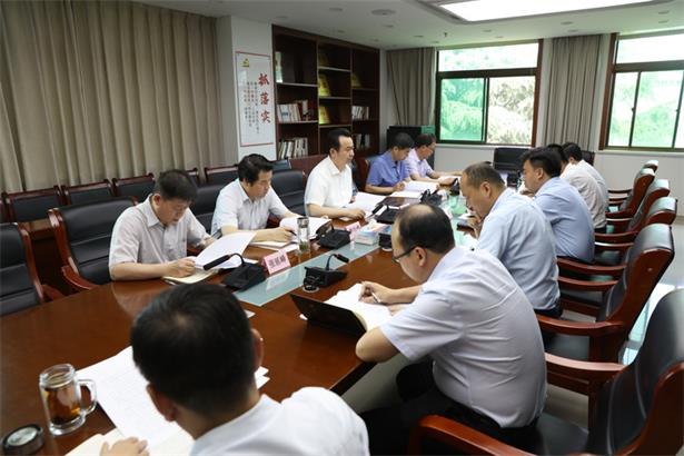市委组织部召开抓党建促决战决胜脱贫攻坚工作专题会议