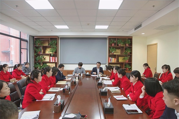 照金纪念馆传达学习中共铜川市委十二届九次全会精神